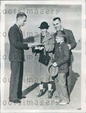 1937 Amateur Golf Championship Winner With Trophey Pinehurst NC Press Photo picture