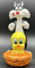 Tweety and Sylvester Vintage 1989 Hand painted Salt and Pepper Shaker Set picture