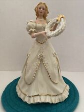 Lenox “A Christmas Welcome” Ivory Classic Limited Edition 1999 Figurine- MINT picture