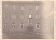 Original WWII Snapshot Photo 26th INFANTRY 1st DIVISION HEADQUARTERS Weiden 515 picture