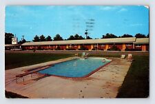 Postcard South Carolina Greenville SC Kings Court Motel Pool 1962 Posted Chrome picture