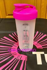 TUPPERWARE QUICK SHAKE HOT NEON PINK NEW 20oz Measuring Cup BPA  picture
