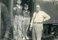 BC142 Vtg Photo BOARDING THE TRAIN, SUSPENDERS, SPRINGFIELD MO c 1930's 40's picture