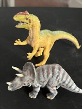 Vintage Dinosaur Figurines 2002 Schleich Triceratops and 1996 Safari Allosaurus picture
