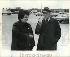 1974 Press Photo Robert Moses Speaking with Resident in Parking Lot - sia32636 picture