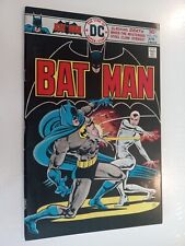 Batman 274 NM Combined Shipping Add $1 Per  Comic picture