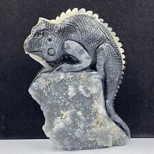 398g Natural crystal mineral specimen sphalerite specimen hand-carved the lizard picture