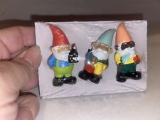 Three pack of gnomes picture