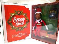 Snoop on the Stoop Snoop Dogg A Hood Tradition Christmas Red Plush Figure picture