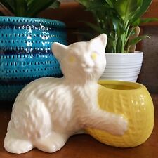 Vintage Haeger Pottery Cat Kitten Ball of Yarn Ceramic Flower Pot Planter Yellow picture
