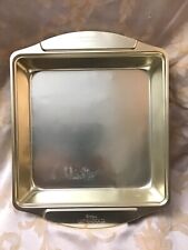 Wilton Ultra gold Cake Pan premium aluminum bakeware Rare and Hard to find picture