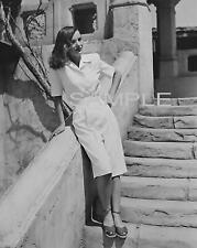 1945 Hollywood Fan Favorite ELLA RAINES Photo  (156-d ) picture