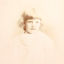 Antique Cabinet Card Young Girl by Mrs. W.A. Robinson, New York NY c. 1890 picture