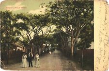 Two Women And A Man Stading Along Arroyo Apolo Road, Habana, Cuba Postcard picture
