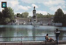 El Retiro Park Madrid - Monument and Pond View, Tranquil Urban Oasis Postcard picture