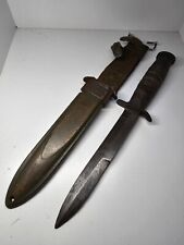 VINTAGE ORIGINAL WWII US M3 IMPERIAL FIGHTING KNIFE-WITH US M8 B M CO SCABBARD picture
