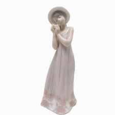 Lladro #5646 Cindy Girl With Flowers Figurine 8