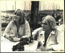 1980 Press Photo Actress Bo Derek & Husband John Derek in Marina Del Ray picture