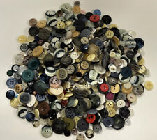 1 Pound Lot Of Mixed Style Vintage Buttons Assorted Sizes & Colors picture