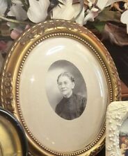 Vintage Antique Gold Oval Picture Frames Plastic Oval Victorian grandma 12x10” picture