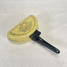 Vintage Mirro Omelet Pan with Recipes Puffy & French Omelet Made In USA Yellow picture