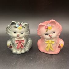 Vintage 1950s Kitschy Salt & Pepper Shaker Cats with Bows Collectible  picture