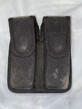 Bianchi 7302 AccuMold Double Magazine Pouch Size 4, Single Snap Closure / Good picture