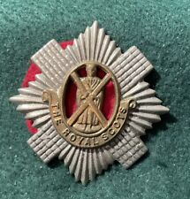The Royal Scots Bi-Metal Cap Badge Scottish Regiment British Military    K50 picture