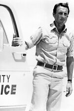 Roy Scheider in Jaws 24x36 Poster by Amity police truck picture