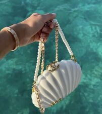 Chanel Clam Shell 2way Chain White Hand Bag Crossbody Clutch VIP Gift picture