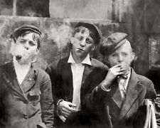 Newsies Boys Smoking Lewis Hine 1910 St Louis 5X7 Print picture