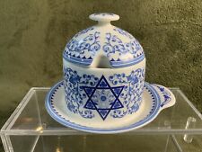 Spode Judaica Collection Honey Pot picture