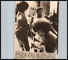 US CIVIL RIGHTS BLACK PANTHERS ANGELA DAVIS PORTRAIT 1972 ORIG PHOTO 400 picture