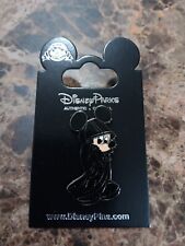 🖤 Kingdom Hearts Mickey Mouse Black Cloak Disney Pin picture