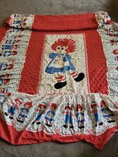 Vintage 1960s Raggedy Ann twin bedspread, excellent condition picture