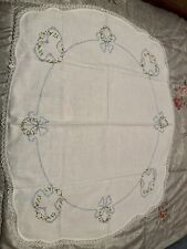 Vtg Hand Embroidered  Table Cloth Cover 30