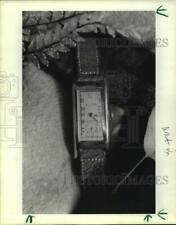 1986 Press Photo Bulova watch features Arabic numerals and a tan pigskin strap picture