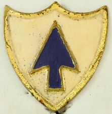 26th Infantry Regiment Crest DI/DUI Screwback Foreign Made PAINTED picture