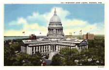 Postcard WI Madison - State Capitol 1950 picture