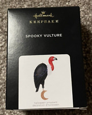2021 Hallmark Keepsake Halloween Ornament Spooky Vulture NIB picture