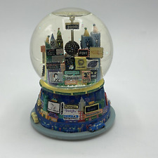 2000 Bloomingdales Broadway Cares New York Times Square Twin Towers Snowglobe picture