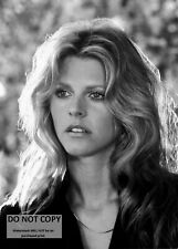 *5X7* PUBLICITY PHOTO - ACTRESS LINDSAY WAGNER (RT691) picture