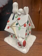 2004 Lenox Snoopy's Christmas Doghouse with Woodstock Cookie Jar 6238455 picture