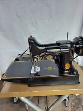 Singer 221 Featherlight AJ000568 1948 Complete picture