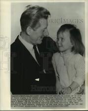1965 Press Photo Danny Kaye and Victoria Meyerink in Hollywood, California picture