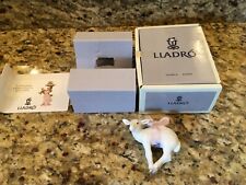 New in Box w/Pamphlet Lladro Porcelain Nativity Lamb Ornament Christmas 05969 picture