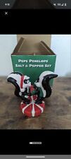 Vintage 1998 PEPE LE PEW Penelope Salt Pepper Shakers Warner Bros Christmas Set picture