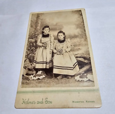 c.1890 HIAWATHA KANSAS GIRLS CHILDREN FLOWERS CABINET CARD PHOTOGRAPH PHOTO KS picture