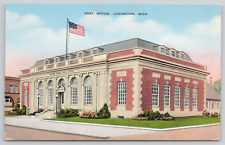 Ludington Michigan Post Office Linen Postcard picture