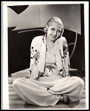 Hollywood Beauty BETTE GILLETTE 1932 STYLISH POSE STUNNING PORTRAIT Photo 703 picture